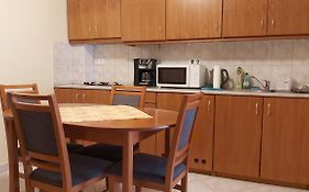 Niki Apartman